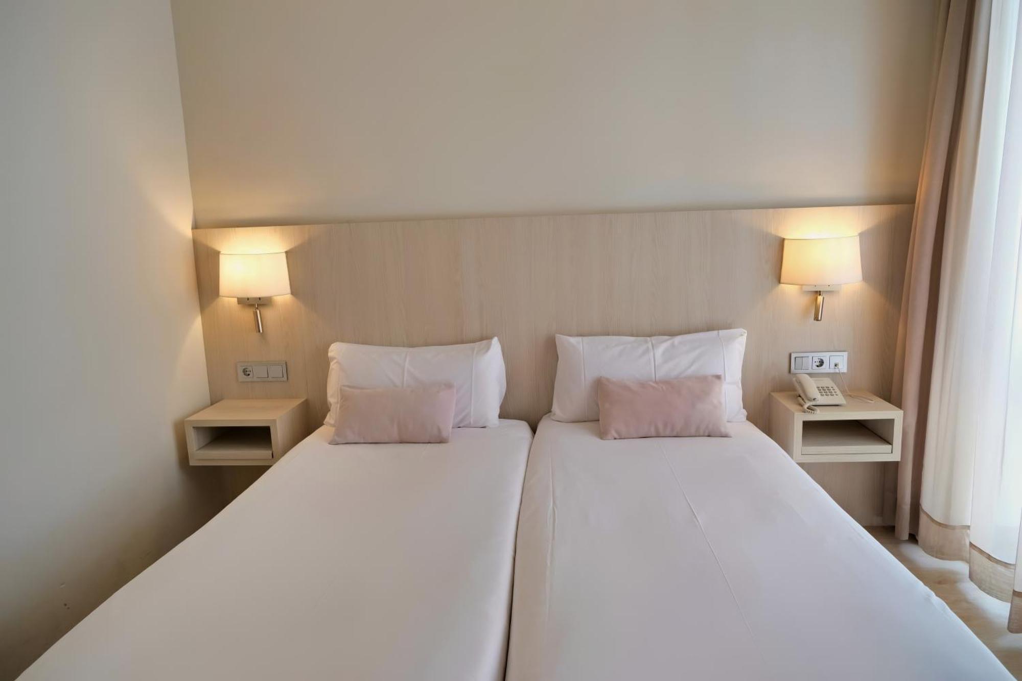Hotel Marina ロザス エクステリア 写真