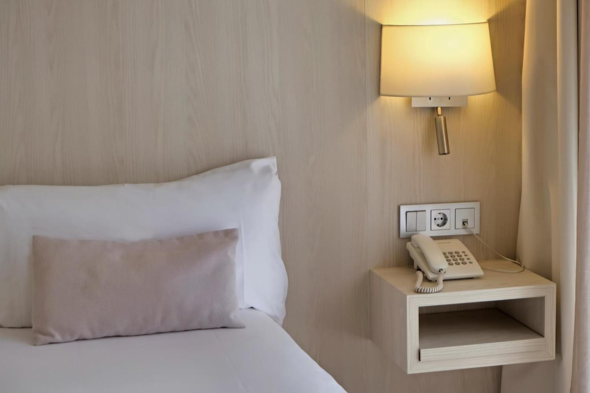 Hotel Marina ロザス エクステリア 写真